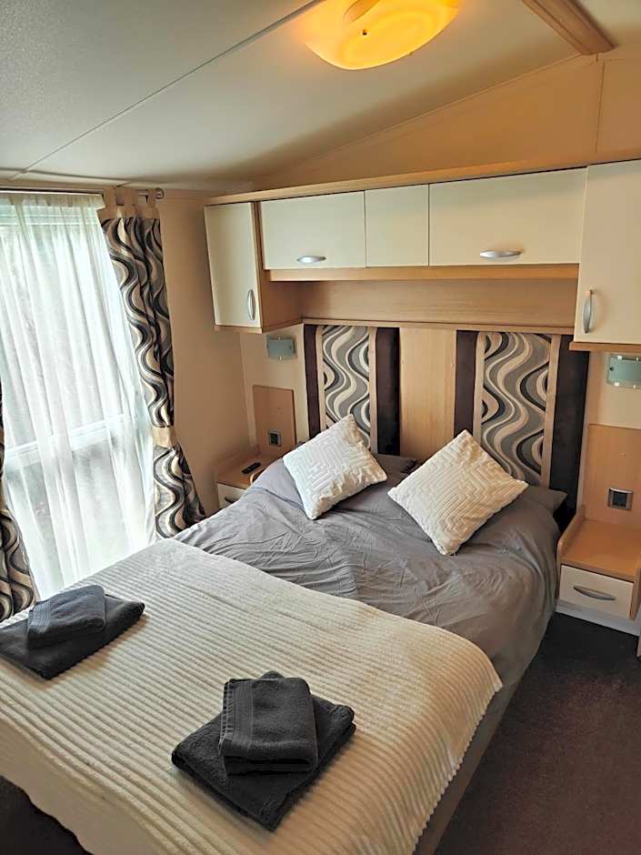 Holiday home sleeps six