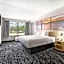 Days Inn & Suites by Wyndham Norton Shores/Muskegon
