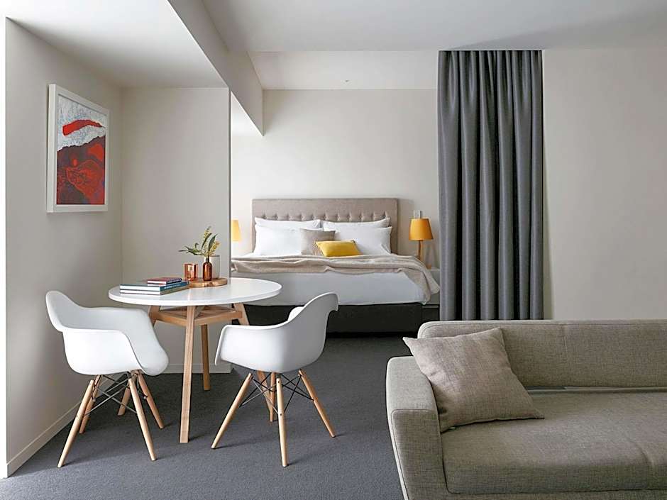 The Watson Adelaide - Art Series