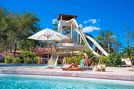 ARIZONA GRAND RESORT & SPA