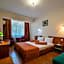 Primavera 2 Hotel