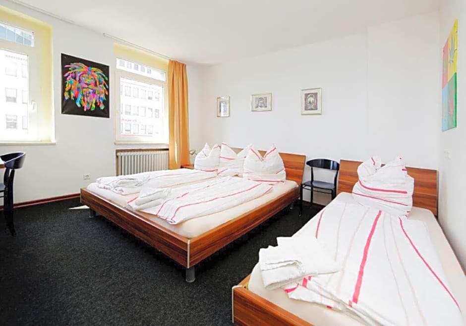 Hotel Goldener Hahn