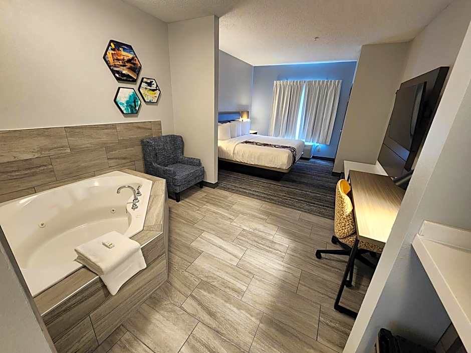 La Quinta Inn & Suites by Wyndham Warner Robins - Robins Afb