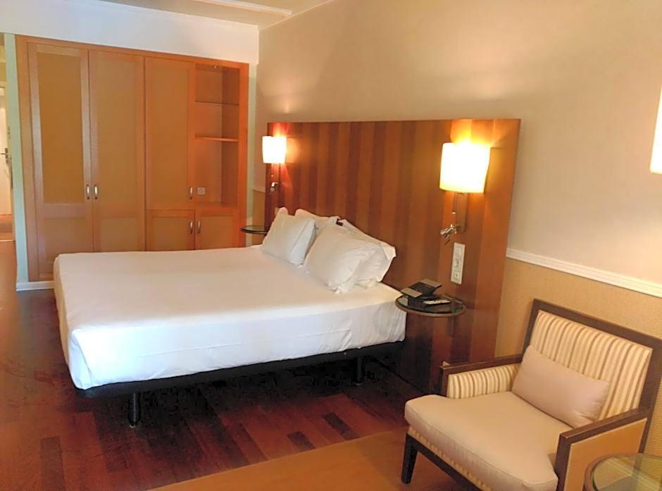 Hotel Nuevo Portil Golf
