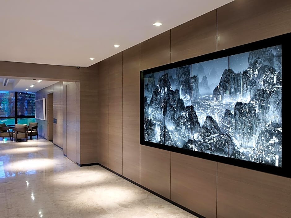 Humble House Taipei, Curio Collection by Hilton