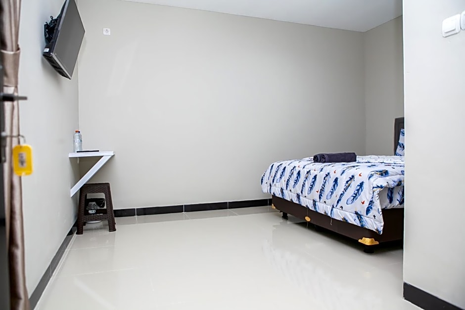 Saba Ayu Guest House