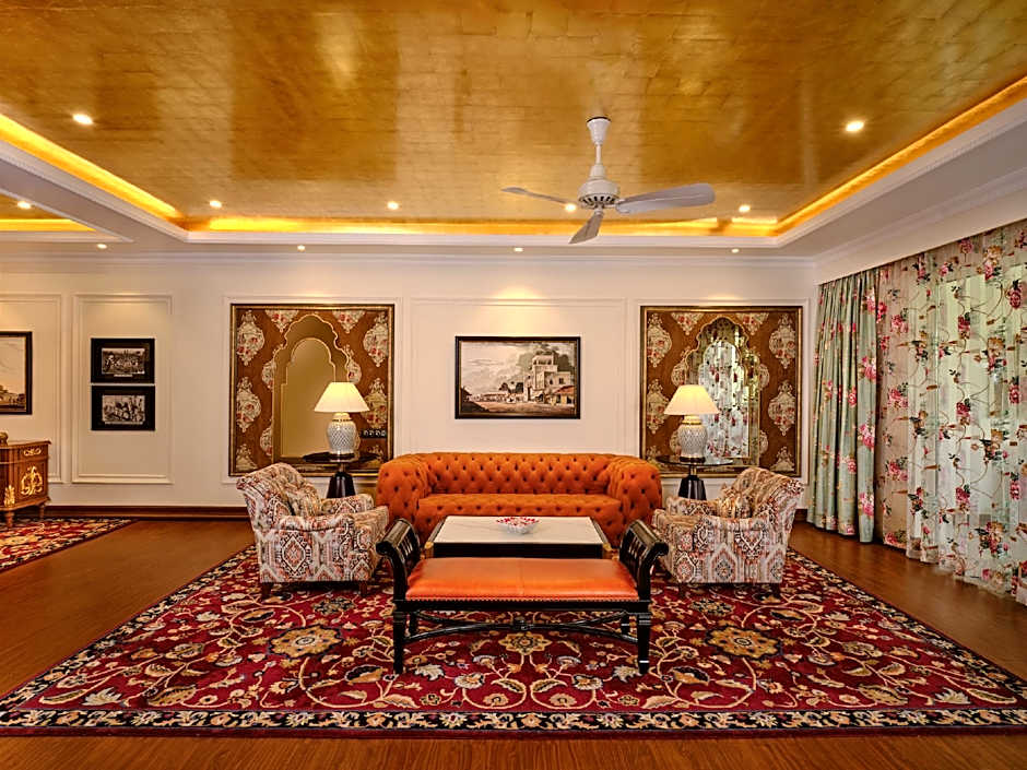 Photo 1 of 16 of Colonial Suite