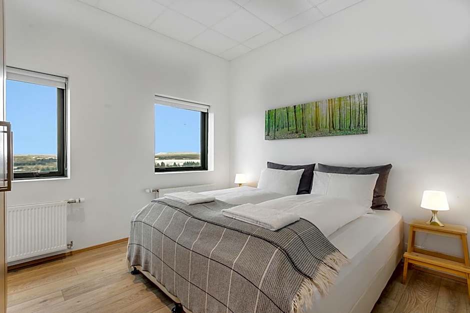 Blue Mountain Apartments by Heimaleiga