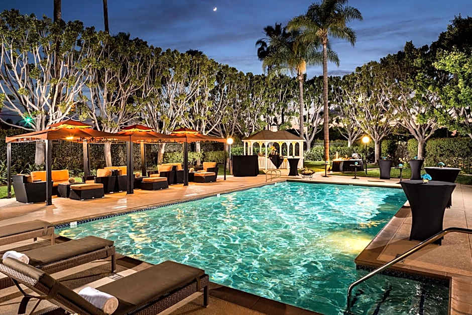 DoubleTree by Hilton Hotel Carson