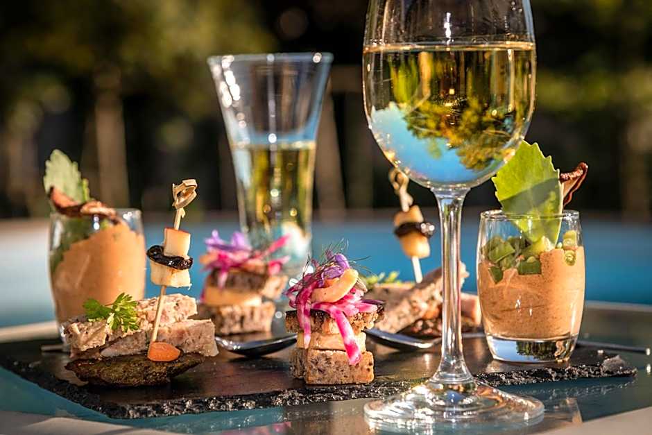 Logis Hôtel Restaurant Gilles Moreau Laguiole