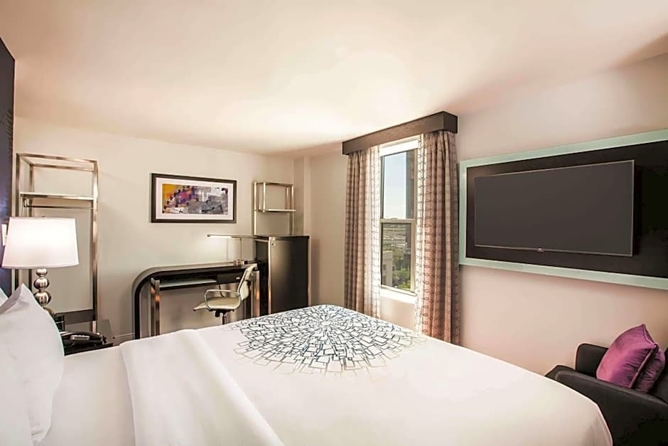 Holiday Inn Express - Dallas Downtown By IHG