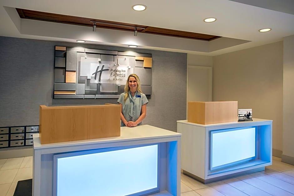 Holiday Inn Express Hotel & Suites Lawton-Fort Sill By IHG