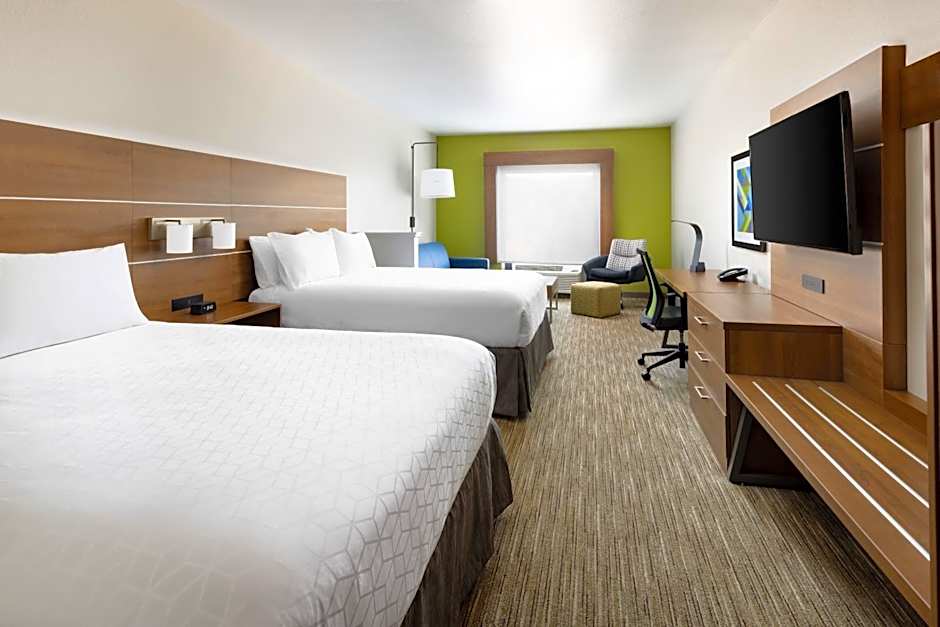 Holiday Inn Express And Suites OAKHURST-YOSEMITE PARK AREA By IHG