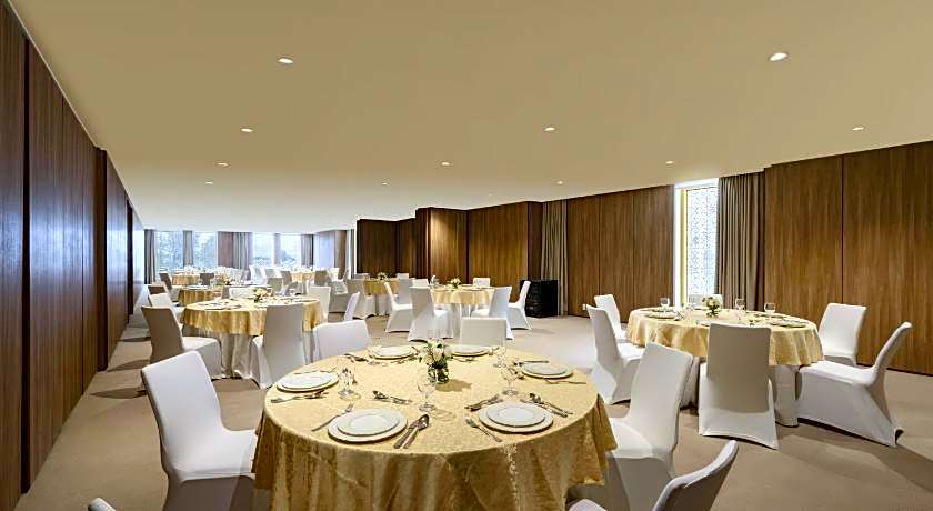 voco Doha West Bay Suites By IHG