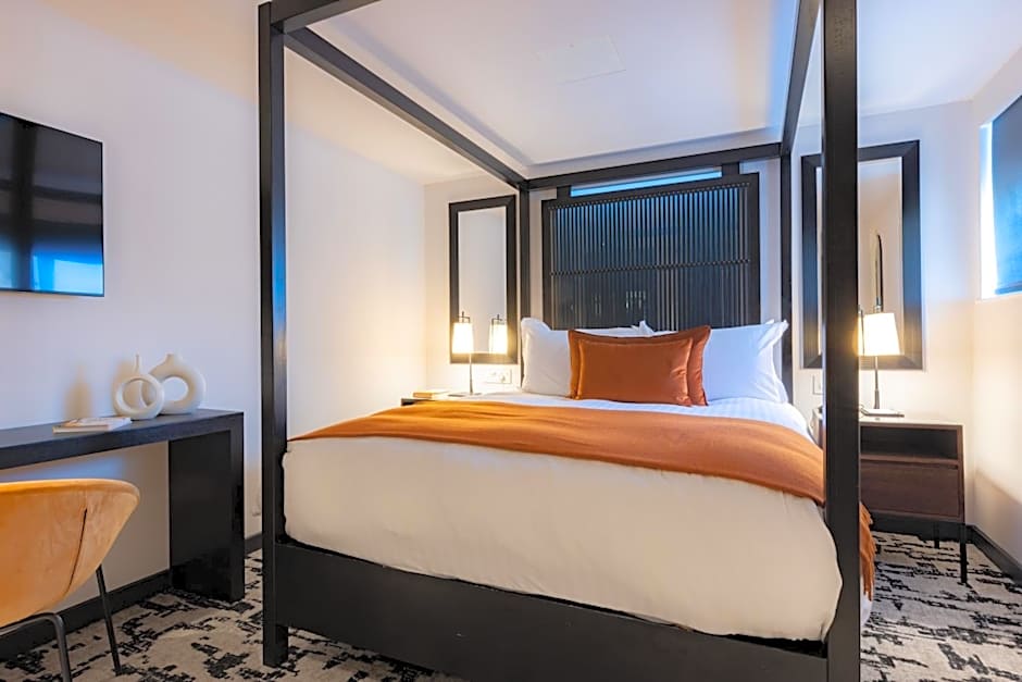 La Suite West - Hyde Park