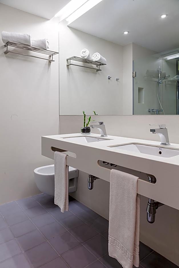 Granada Five Senses Rooms & Suites