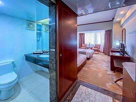 Oriental Silk Hotel