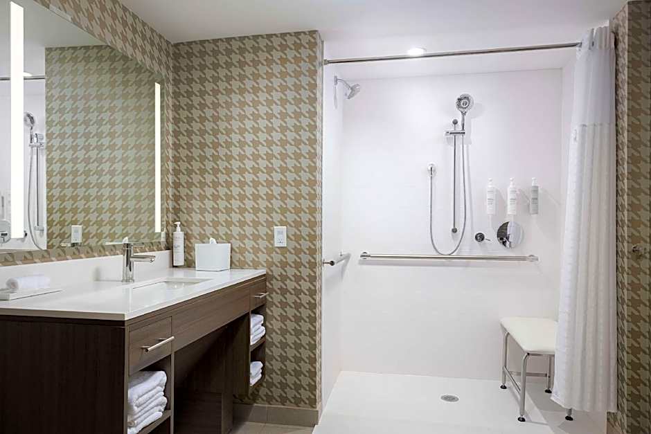 Home2 Suites By Hilton Boston Franklin