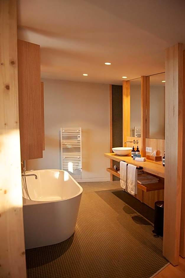 Les Échasses Golf & Surf Eco Lodge