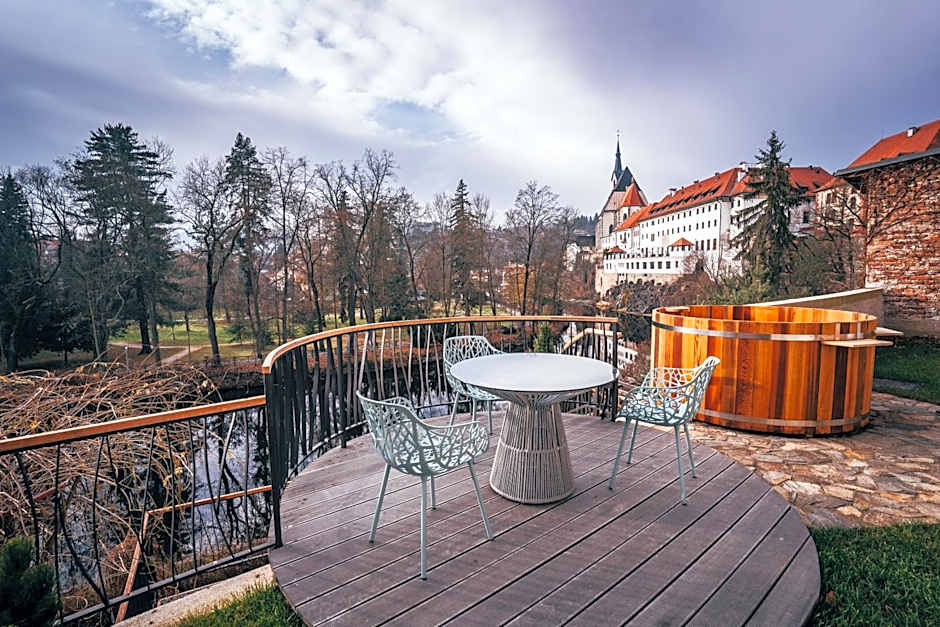 Ultra premium apartments