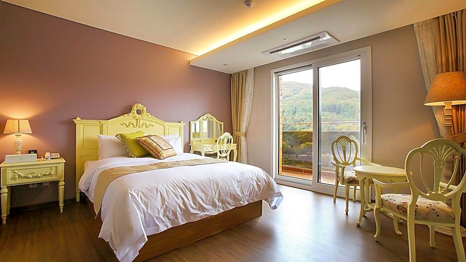 hotel gallery
