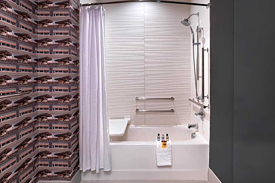 Aloft San Antonio UTSA Area