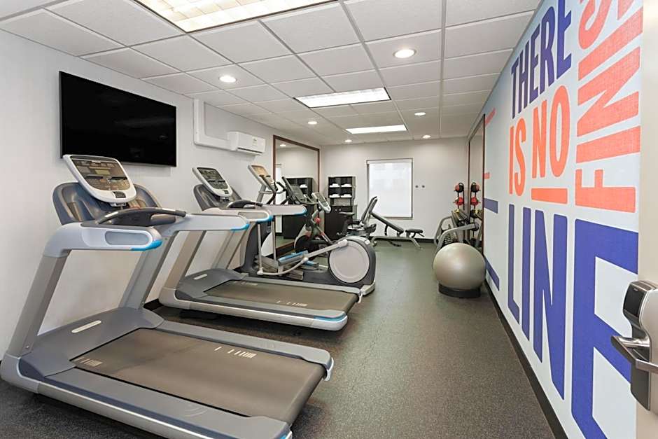 Hampton Inn & Suites Alexandria