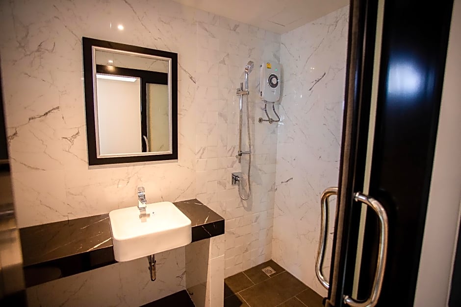 Heaven Hotel Chachoengsao