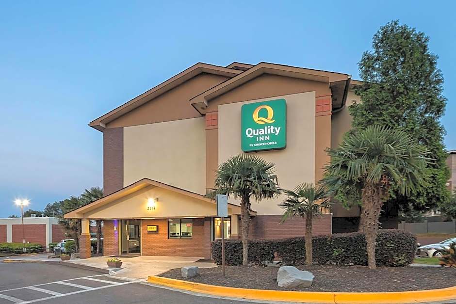 Quality Inn Atlanta Airport-Central