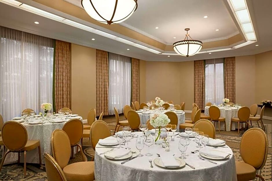 Hilton Woodcliff Lake – Woodcliff Lake, NJ