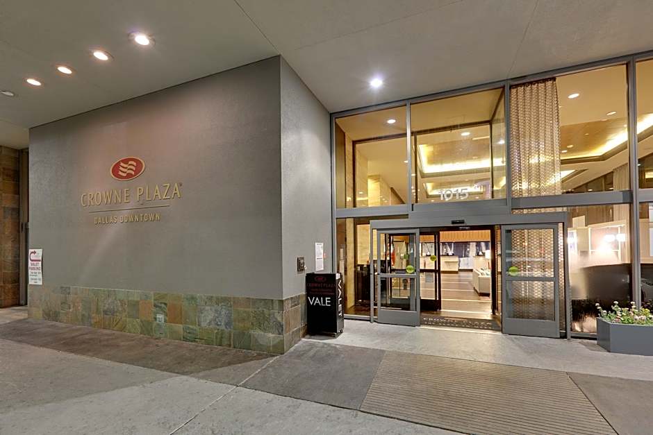Crowne Plaza Dallas Downtown by IHG
