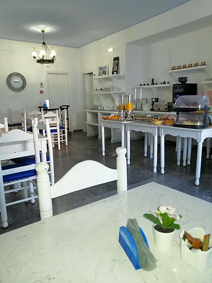 Cyclades Hotel