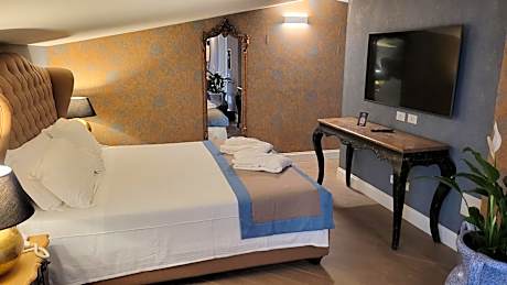 Suite with Spa Bath