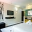 Casa Kaoba Hotel & Suites