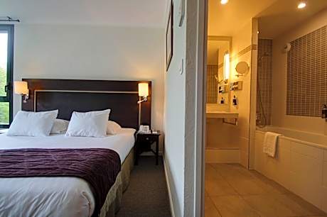 Charm Double Room with Forest View