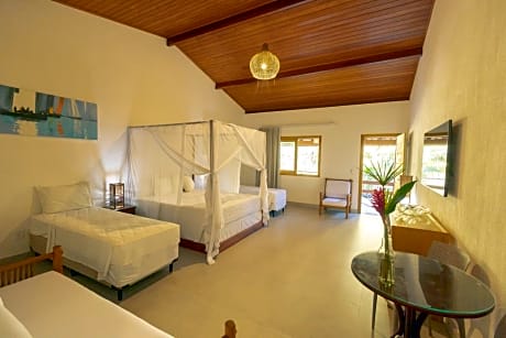 Suite with Garden View