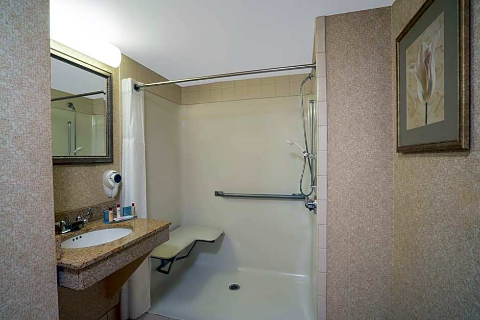 Wingate By Wyndham Charlotte Airport I-85/I-485