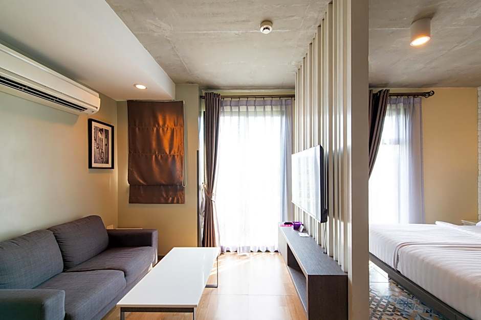 BB House Mini Suite Hotel