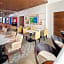 Holiday Inn Express & Suites East Peoria - Riverfront By IHG