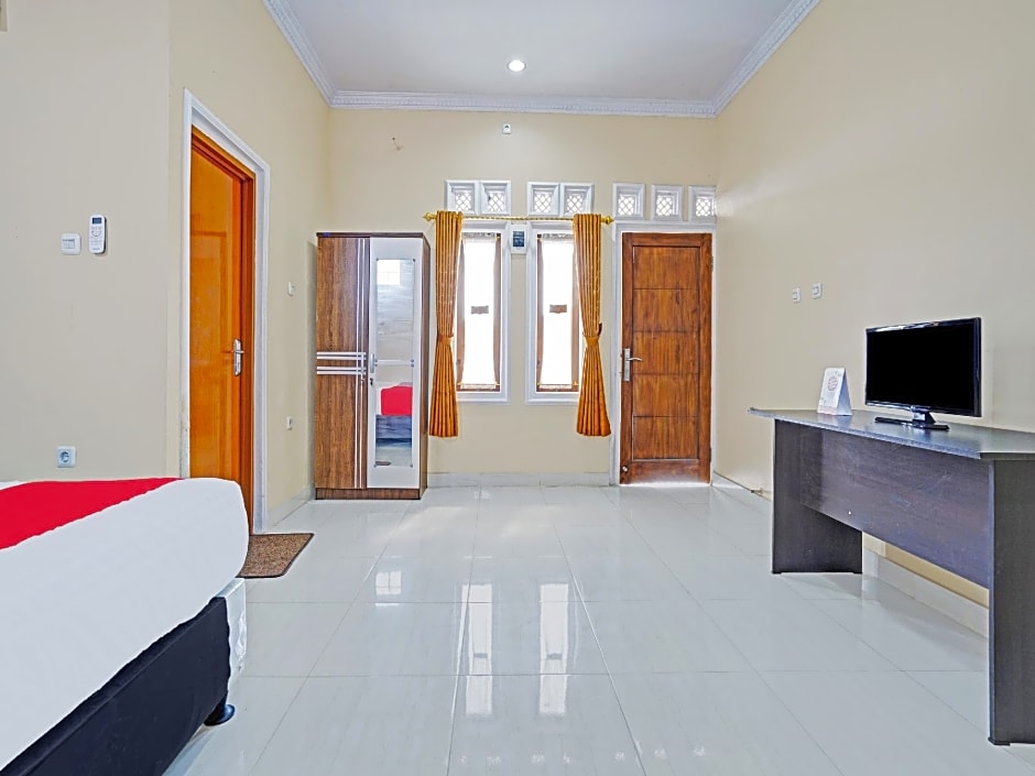 OYO 90416 Wisma Wayang Ajen Syariah