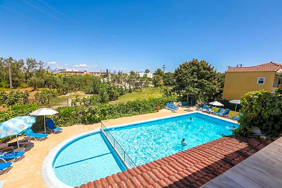 The Mayflower Studios & Apartments