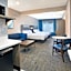 Holiday Inn Express Hotel & Suites Youngstown North-Warren/Niles By IHG