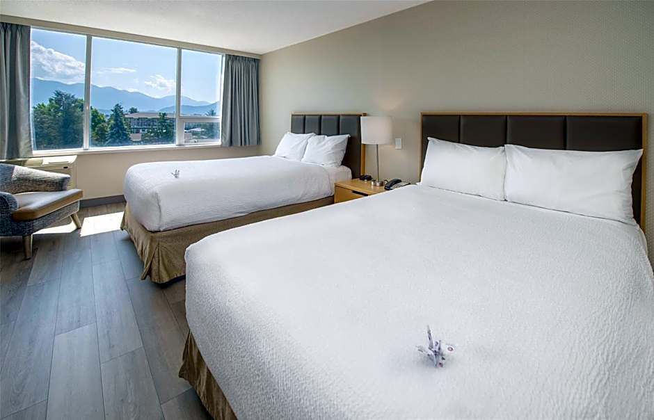 Coast Chilliwack Hotel by APA