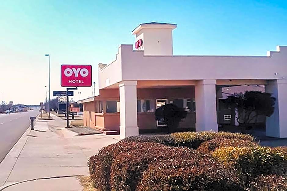 OYO Hotel Elk City OK Route 66