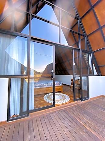 King Suite with Balcony