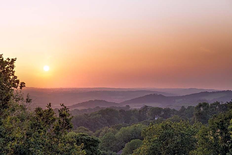 Mount Pleasant Hotel