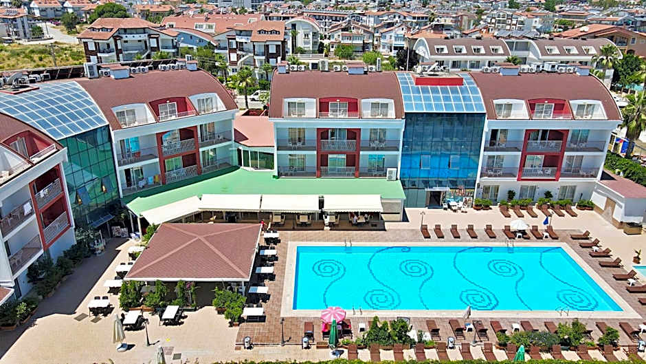 Side Legend Hotel