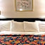 Oak Grove Inn
