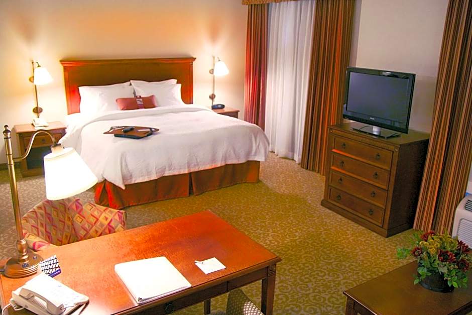 Hampton Inn By Hilton & Suites Lodi