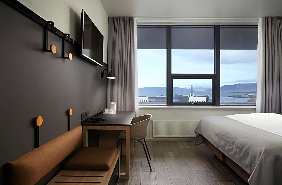 Hotel Cabin